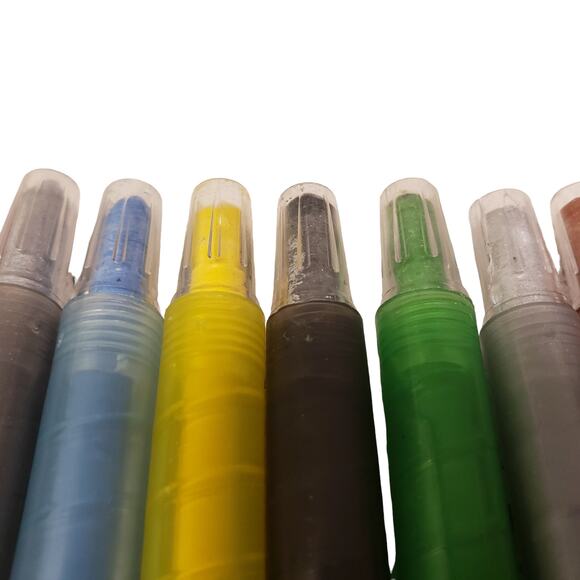 Vintage Sanrio Hello Kitty Twist Up Crayon Set Year 2000 1976 Hello Kitty Pencil - Picture 9 of 15